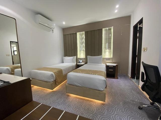 Business Double room twin beds